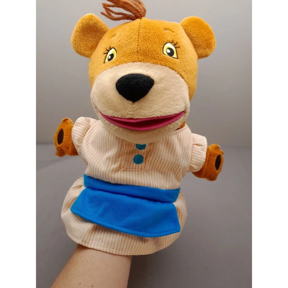 Lakeshore Goldilocks Mama Bear Hand Puppet 10